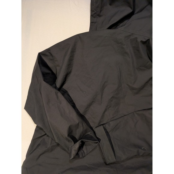 REI Men Medium Groundbreaker Rain Jacket Black Hooded Windbreaker Mesh Lined - Picture 9 of 10